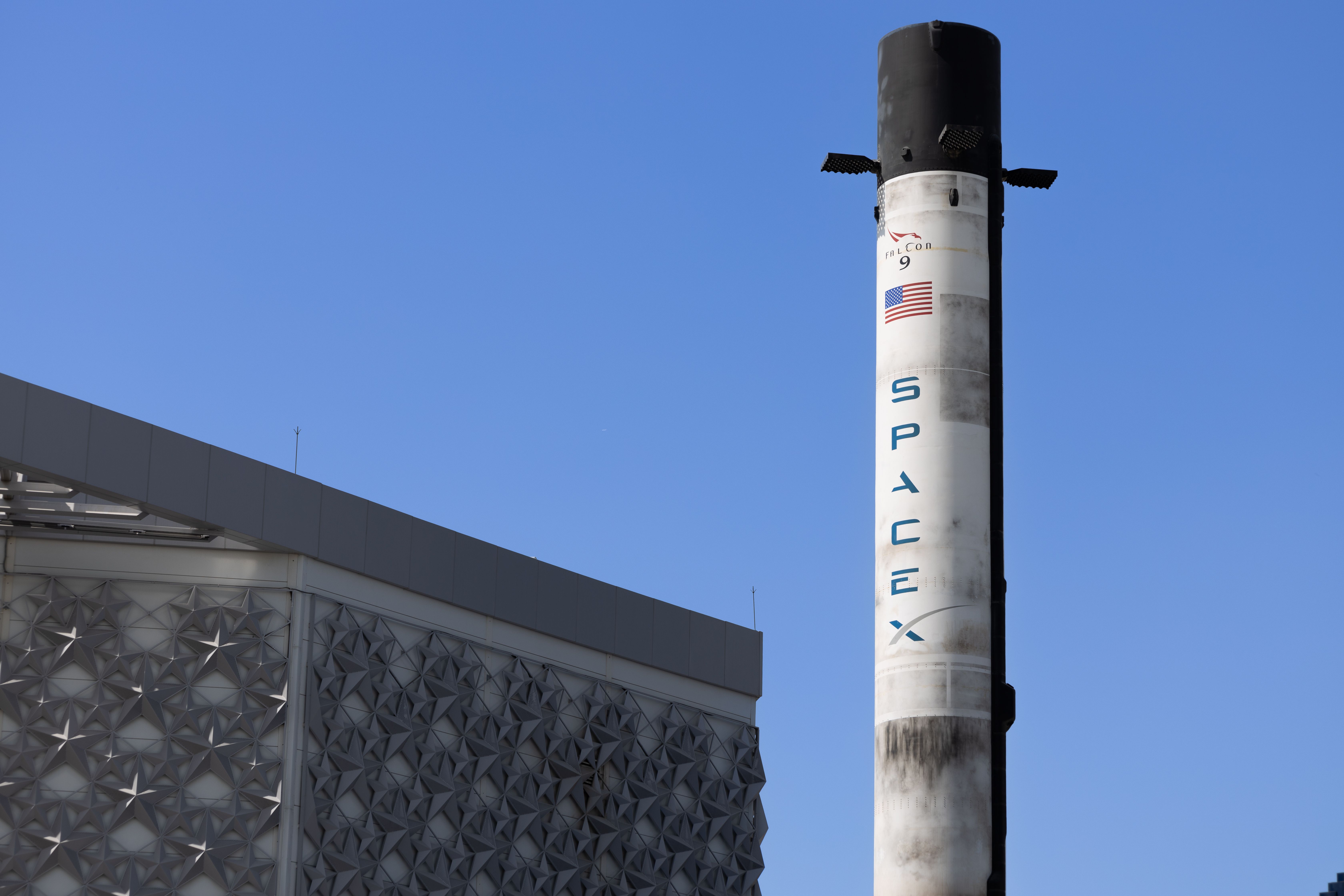 SpaceX Melantai di Bursa dengan Valuasi US$1,77 Triliun Saat Pembicaraan Damai Iran Mengubah Sentimen Pasar