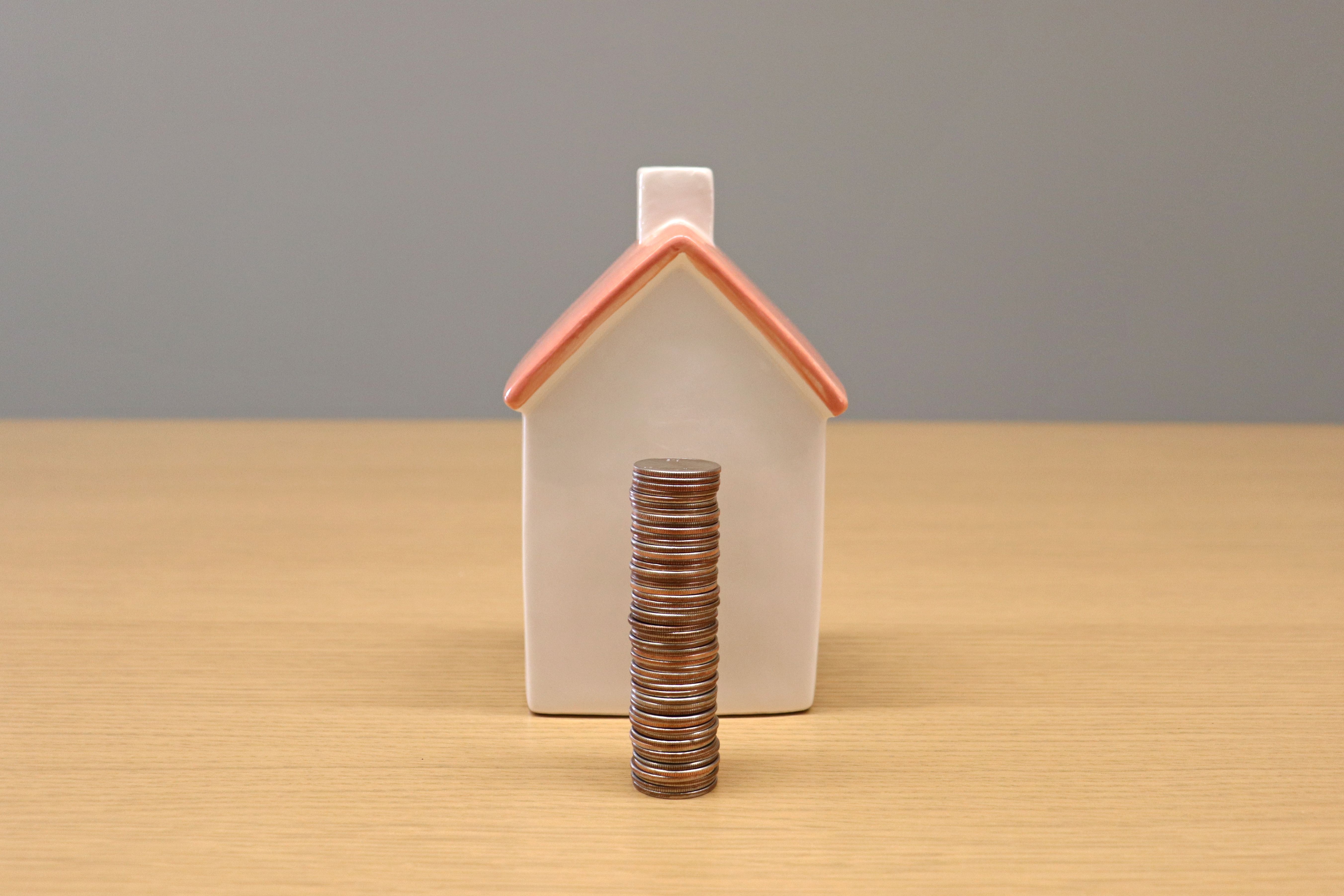 China Home Price Decline Eases in June as Market Awaits Further Policy Signals
