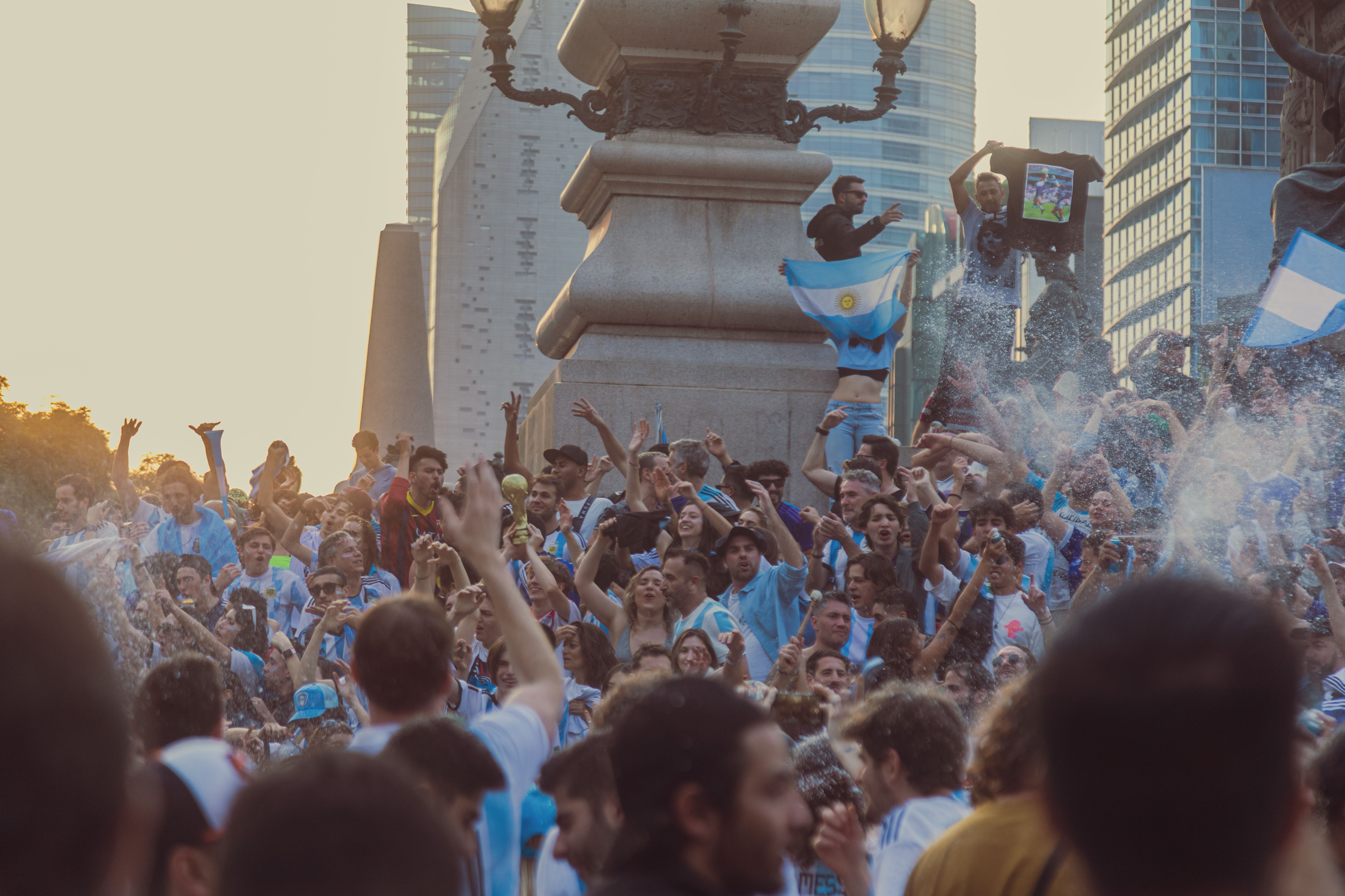 World Cup 2026 hút khách du lịch, Goldman Sachs dự báo việc làm Mỹ tháng 6 tăng vọt 40.000