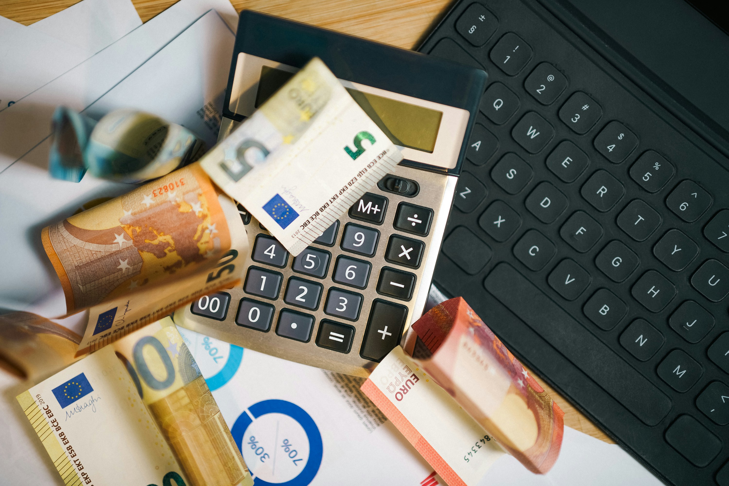 Kiwi Gains the Edge as Rate Gap Widens. Is the Euro Losing Its Appeal?