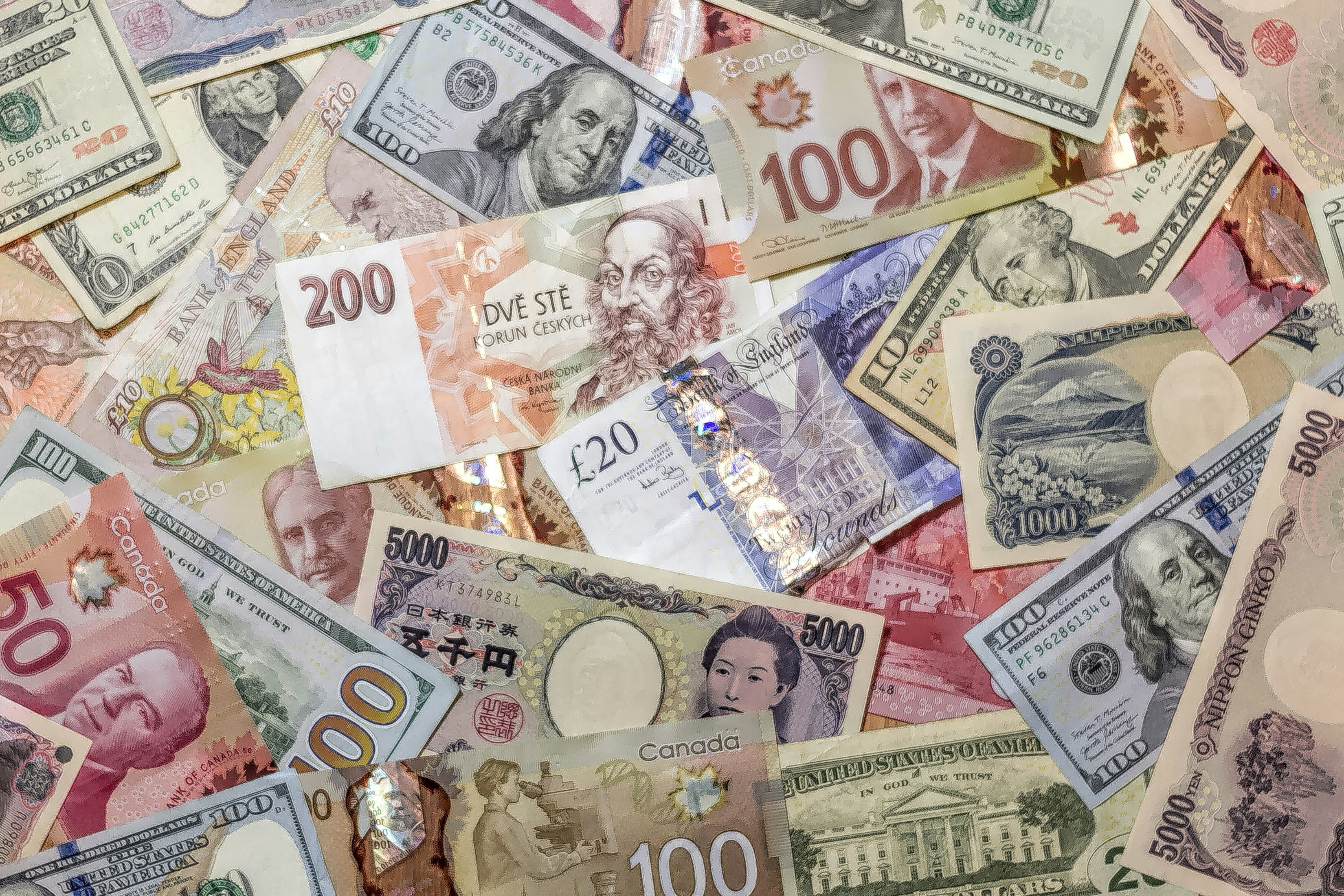 Yen Remains Near 40-Year Low as Middle East Tensions Support the U.S. Dollar