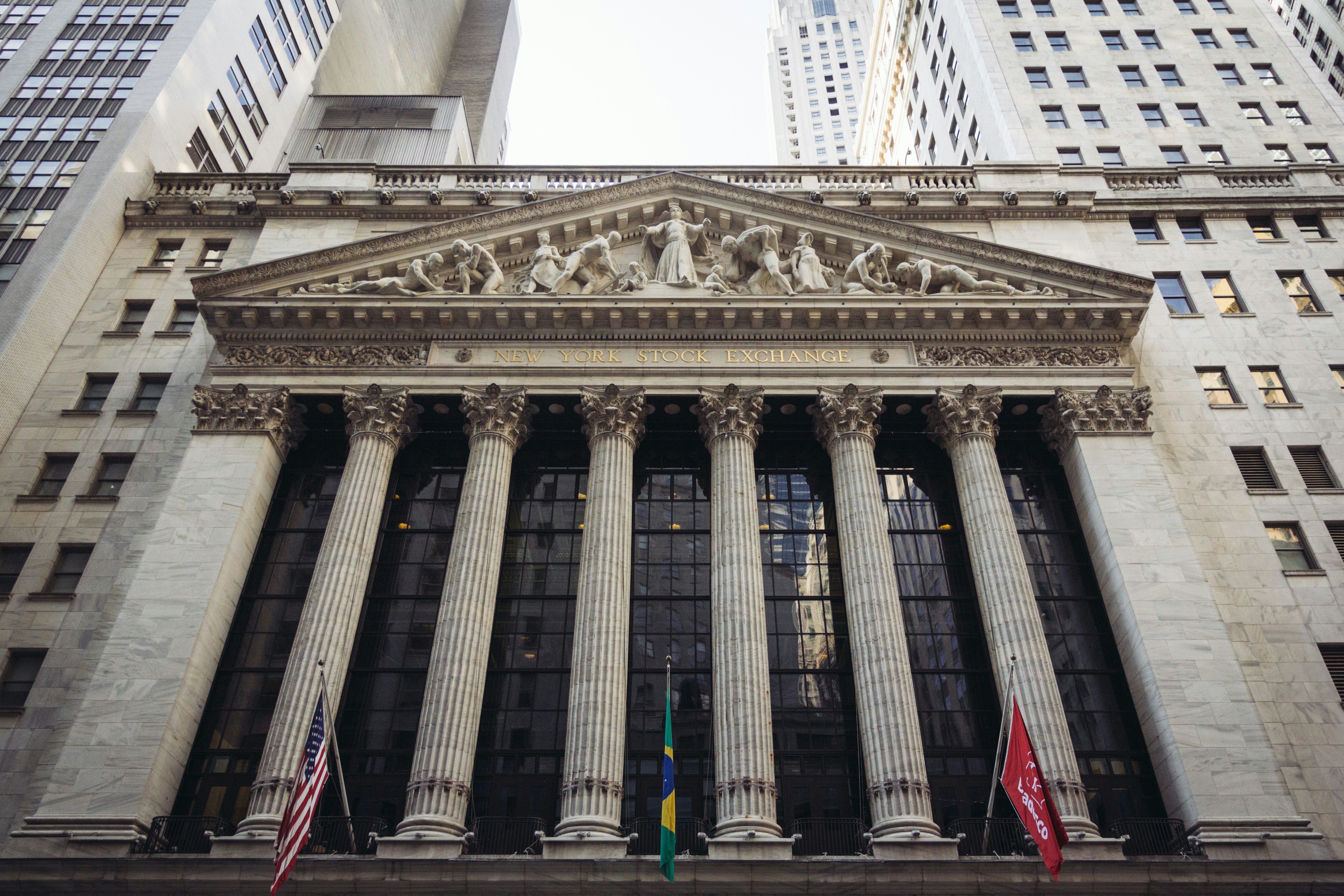 PCE Mỹ sắp công bố - Ba kịch bản cho vàng, USD và Nasdaq