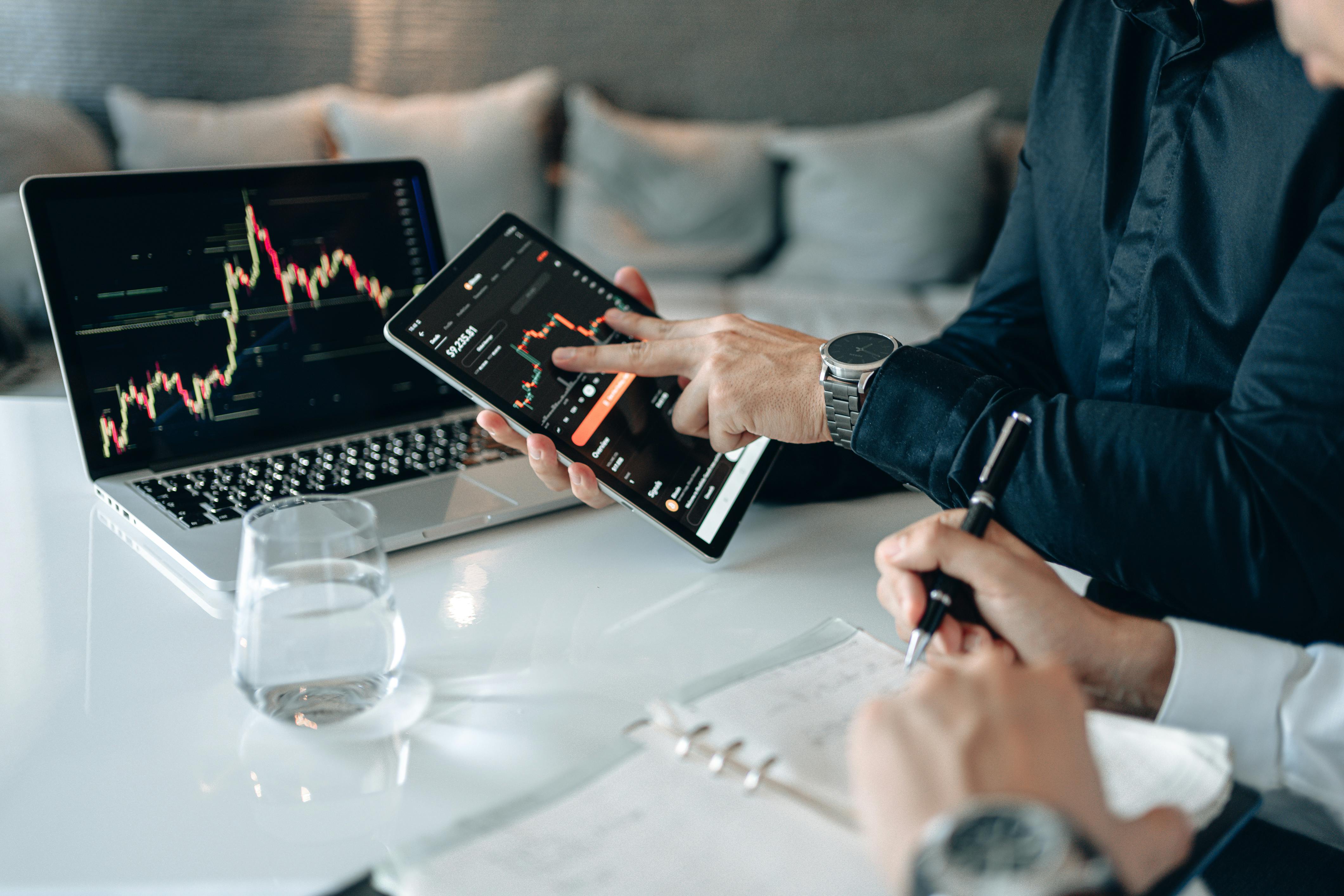 S&P 500 xác lập đỉnh lịch sử - Nhưng rủi ro tháng 9 đang tăng lên